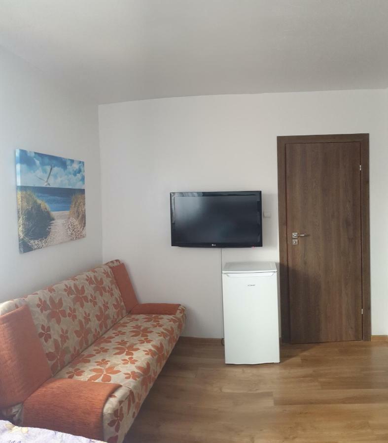 Pokoje Goscinne Pryzmat Władysławowo Exterior foto